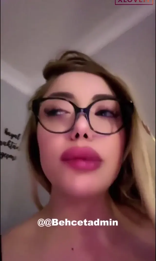Açelya ifşa Göte plug takıp twerk attı — Açelya — Canlı Yayınlar · sahne 2