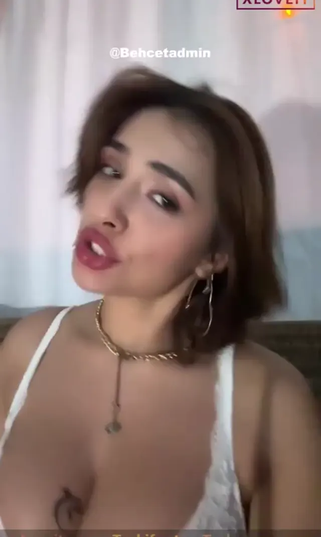 Ahsen ifşa Harika vücutlu hatundan yayın videosu — Ahsen — Canlı Yayınlar · sahne 2