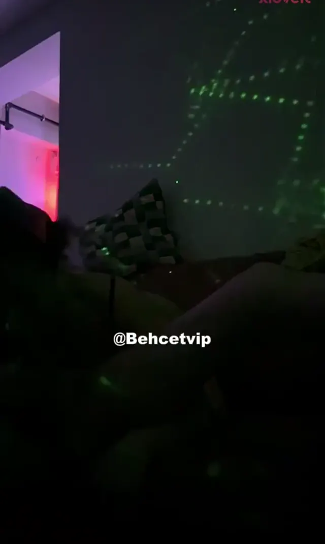 Amatör Porno film Beste35 sakso çekip sikişti — Amatör Porno · sahne 2