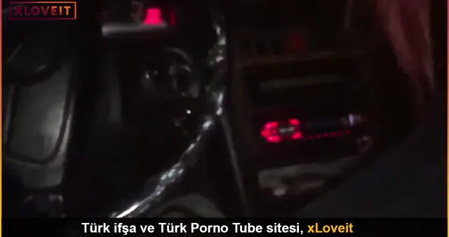 Arabada sakso çek sağa sikişelim — Amatör Porno · sahne 1