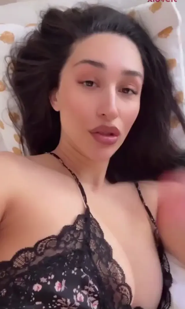 Aslı Dugrun nude abonelik videoları birarada — Türk ifşa · sahne 3