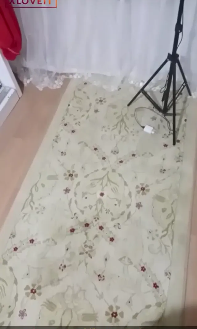 Ateşli Pornolar izle Hatun deli gibi yarrak yaladı — Amatör Porno · sahne 2