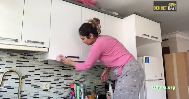 Ayşe Akdemir — Ayşe Akdemir — Türk ifşa · sahne 3