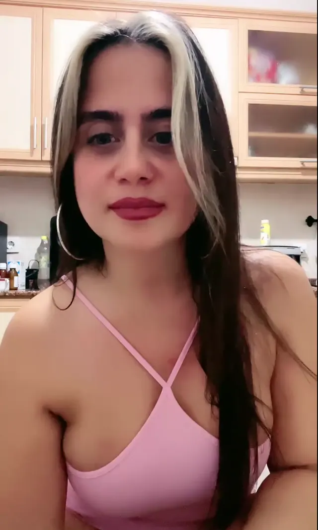 Ayşe Elbi — Ayşe Elbi — Türk ifşa · sahne 3