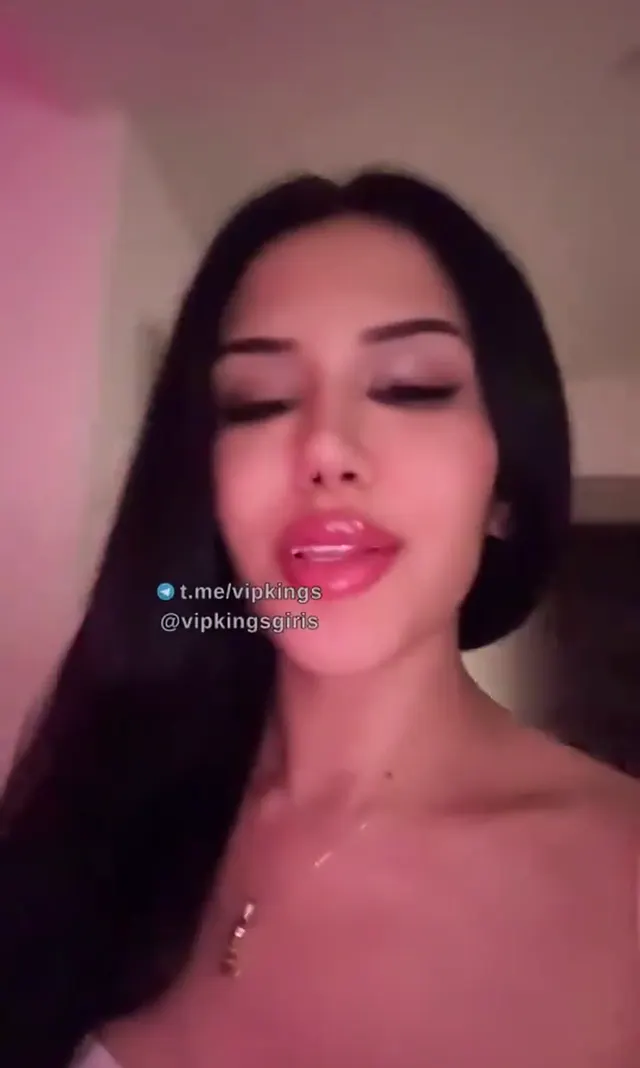 Bigo Burcu ifşa Esmer hatun canlı yayında — Canlı Yayınlar · sahne 1