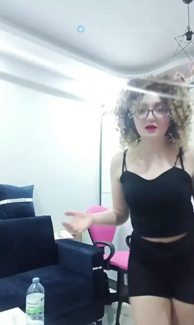 Bigo Gülceylin ifşa Kıvırcıktan yayın izle — Canlı Yayınlar · sahne 2