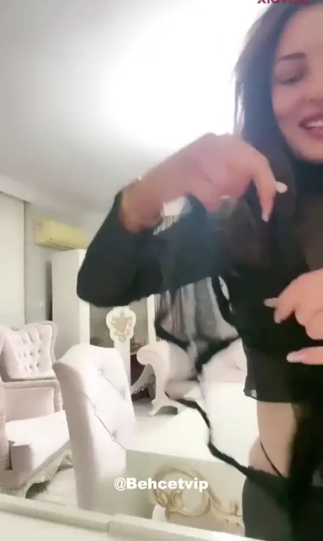 Cansu ifşa Tangolive yayınını seyret — Cansu — Canlı Yayınlar · sahne 2