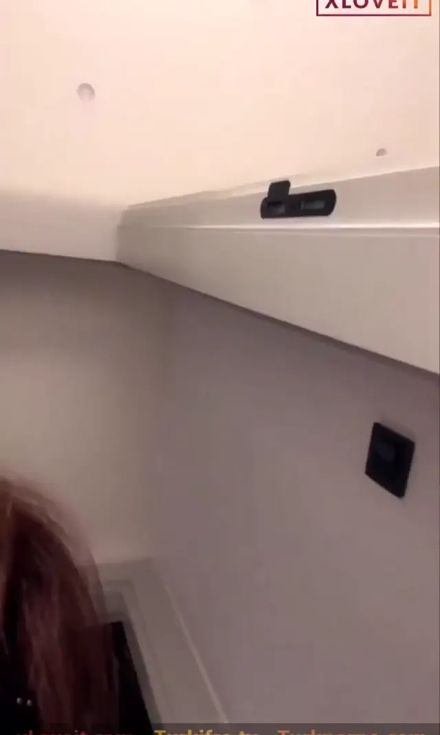 Celine ifşa Seksi hatun leopar desenli iç çamaşırlarla yayında — Tango Celine — Canlı Yayınlar · sahne 1
