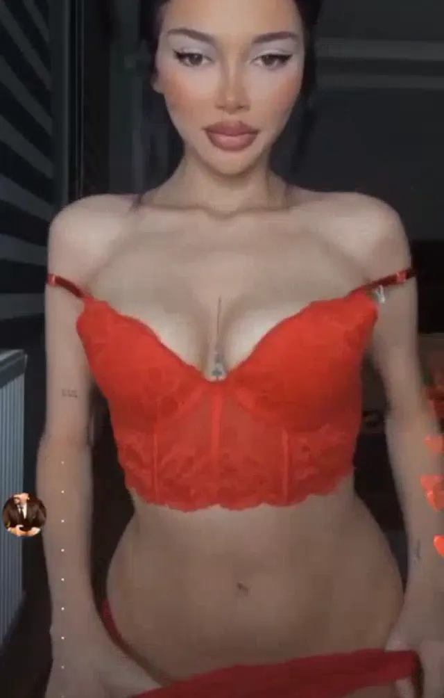 Cerhawk — Cerhawk ifşa nude yayın Part 121 seyret · sahne 2