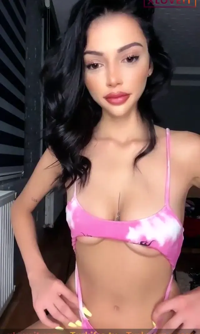 Cerhawk ifşa nude yayın Part 3 seyret — Cerhawk — Canlı Yayınlar · sahne 3