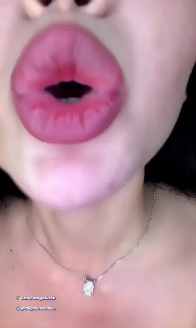 Cero ifşa Seksi hatunun yayınından kesit — Bedava Porno · sahne 3