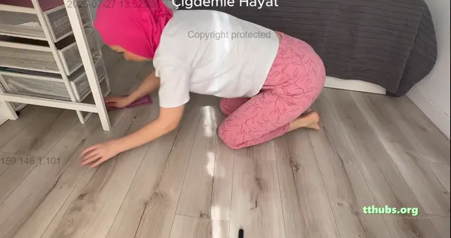 Çiğdemle Hayat 4 — Çiğdemle Hayat — Türk ifşa · sahne 3