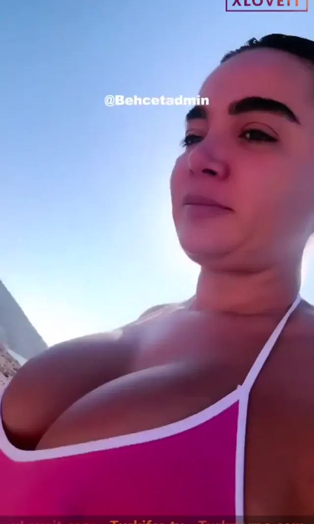 Daisy — Daisy ifşa Seksi olgun sudan çıkıp ormana girdi · sahne 2
