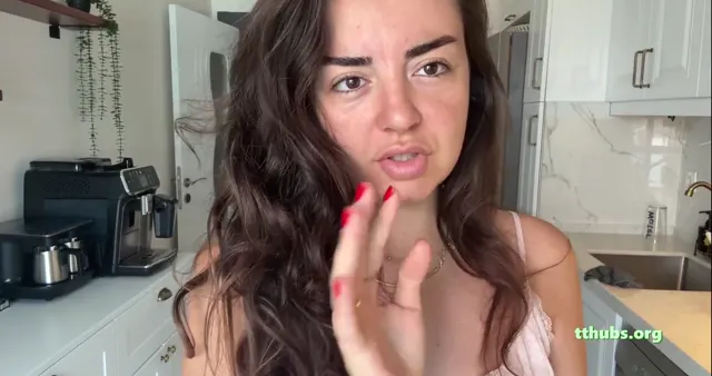 Dilan Mertoğlu 1 — Türk ifşa · sahne 1