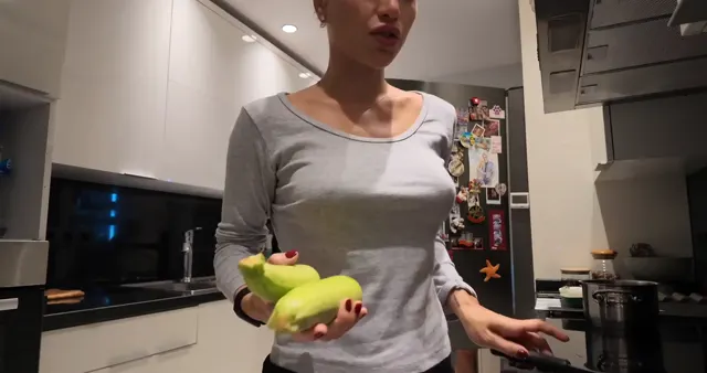 Dilara Aydın ifşa Kısa vlog videosu seyret — Bedava Porno · sahne 3