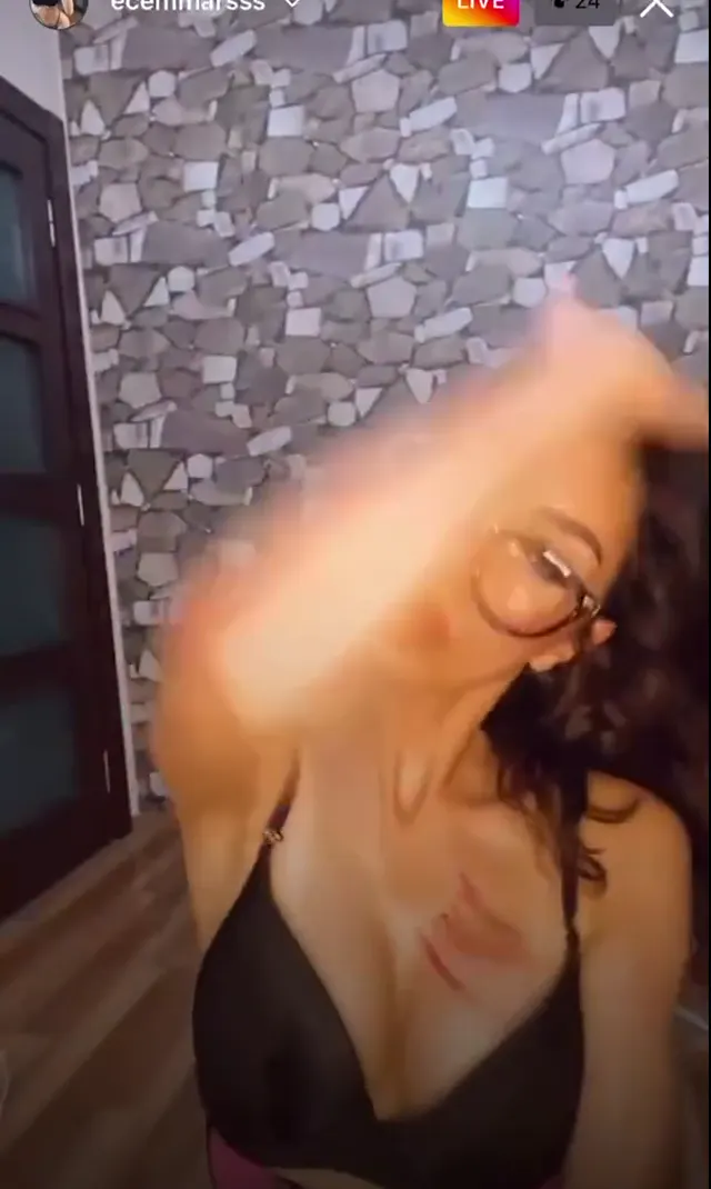 Ecem Mastürbasyon Show — Ecem — Türk ifşa · sahne 1