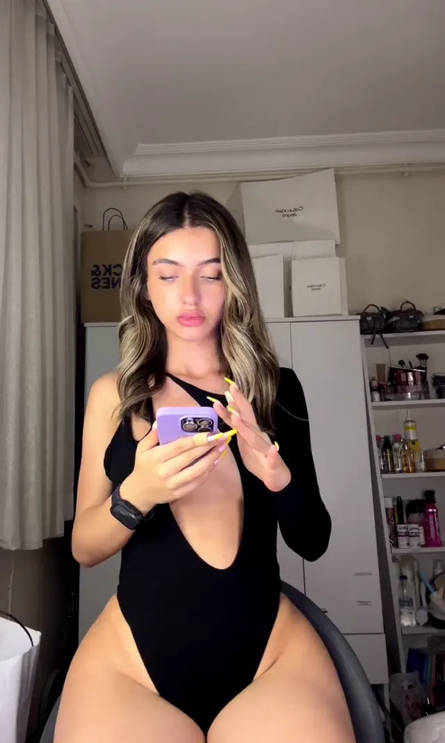 Elanur Ayan OnlyFans Videoları - Part 32 — Elanur Ayan — Türk ifşa · sahne 1