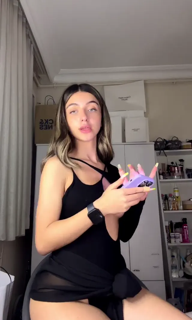 Elanur Ayan OnlyFans Videoları - Part 32 — Elanur Ayan — Türk ifşa · sahne 3