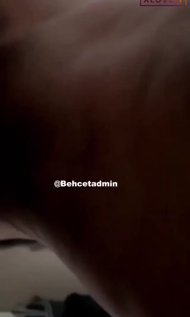 Elif Tanyelitan Porno Sikilirken yayın açtı — Elif Tanyelitan — Amatör Porno · sahne 3