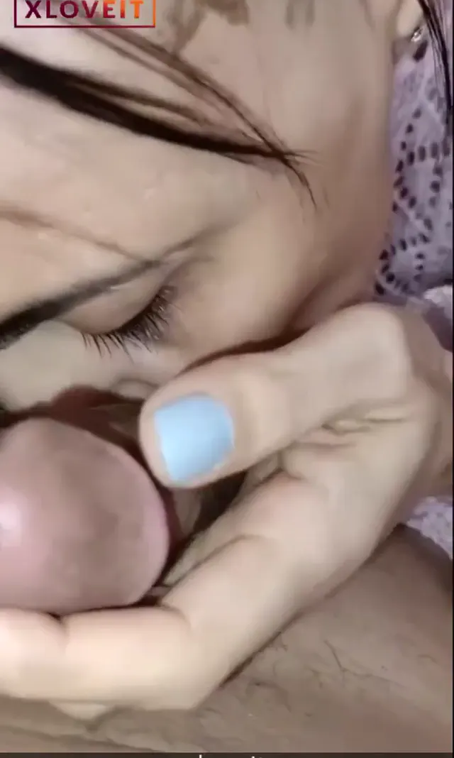 Fareden korkup komşuya sığınıyor — Amatör Porno · sahne 2