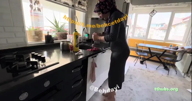 Fatma İle Her Telden 21 — Fatma ile Her Telden — Türk ifşa · sahne 3