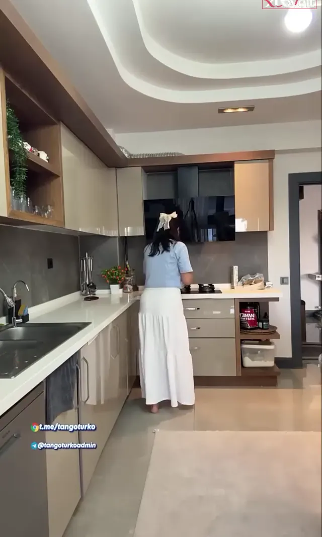 Fatma ile Her Telden Canlı yayın videosu Vol 2 — Fatma ile Her Telden — Canlı Yayınlar · sahne 3