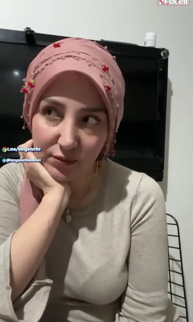 Fatma ile Her Telden Canlı yayın videosu Vol 4 — Fatma ile Her Telden — Canlı Yayınlar · sahne 3