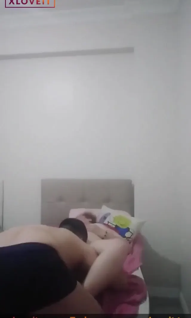 Fatma teyze kirayı tahsil etti — Amatör Porno · sahne 3