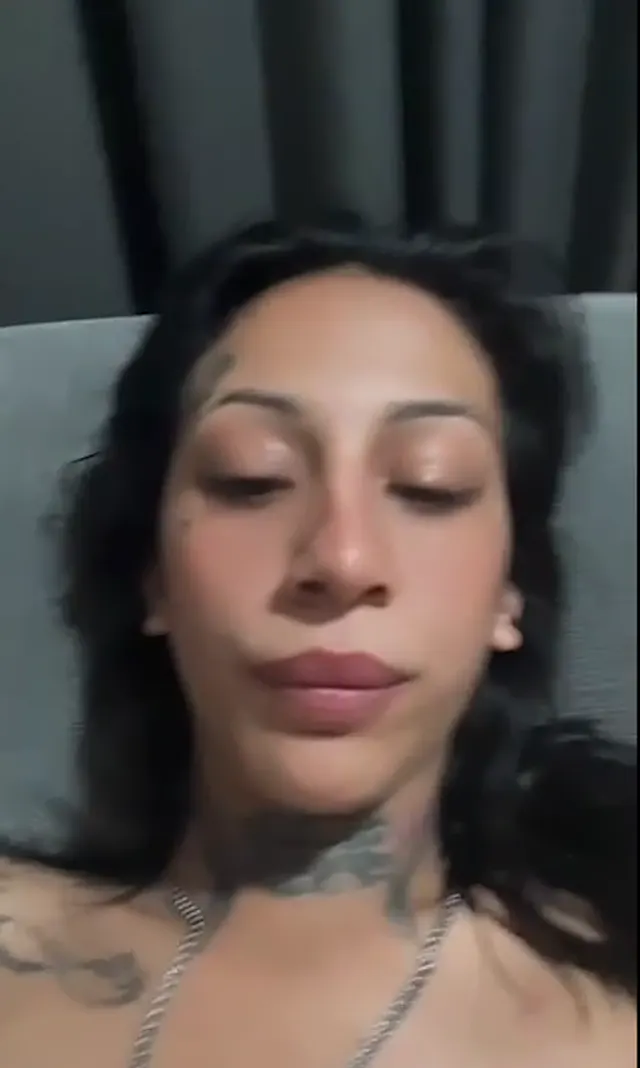 Gizem Aksu Live — Gizem Aksu — Canlı Yayınlar · sahne 2