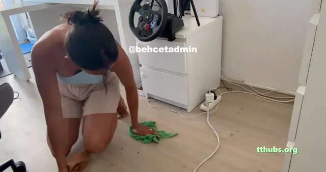 Goksu Duldul Youtube Katil Ifsa 1 Gunde Tum Evi Temizliyorum Oyun Spor Odasi Katila Uyelere Ozel — Göksu Düldül — Türk ifşa · sahne 2