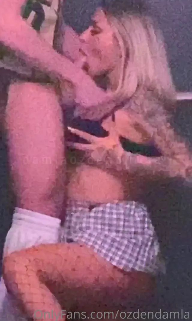 Güvenlik Porno Damla Özden sitenin güvenliğini depoda tatmin etti — Damla Özden — Konulu Porno · sahne 2