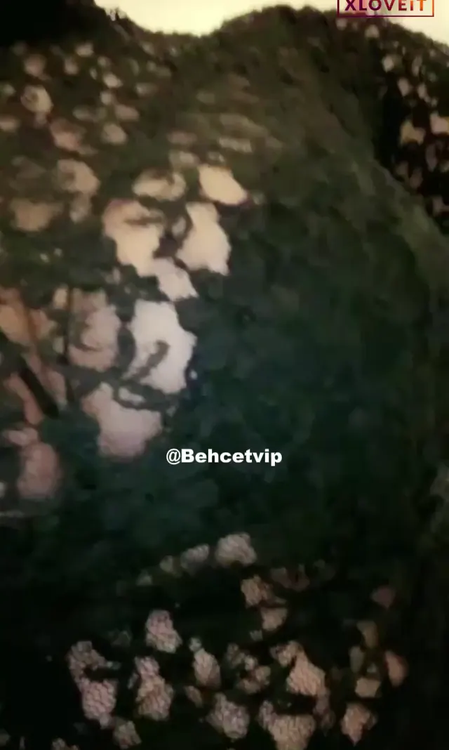 Havin ifşa Türbanlı Kürt kızından sexy video — Türk ifşa · sahne 2