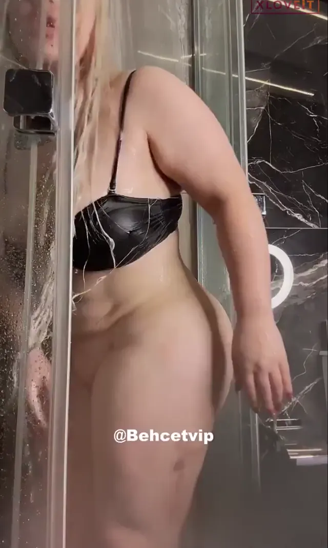 Hazaaldinmi ifşa Hazal Kılınç Onlyfans videoları — Hazal Kılınç — Türk ifşa · sahne 1