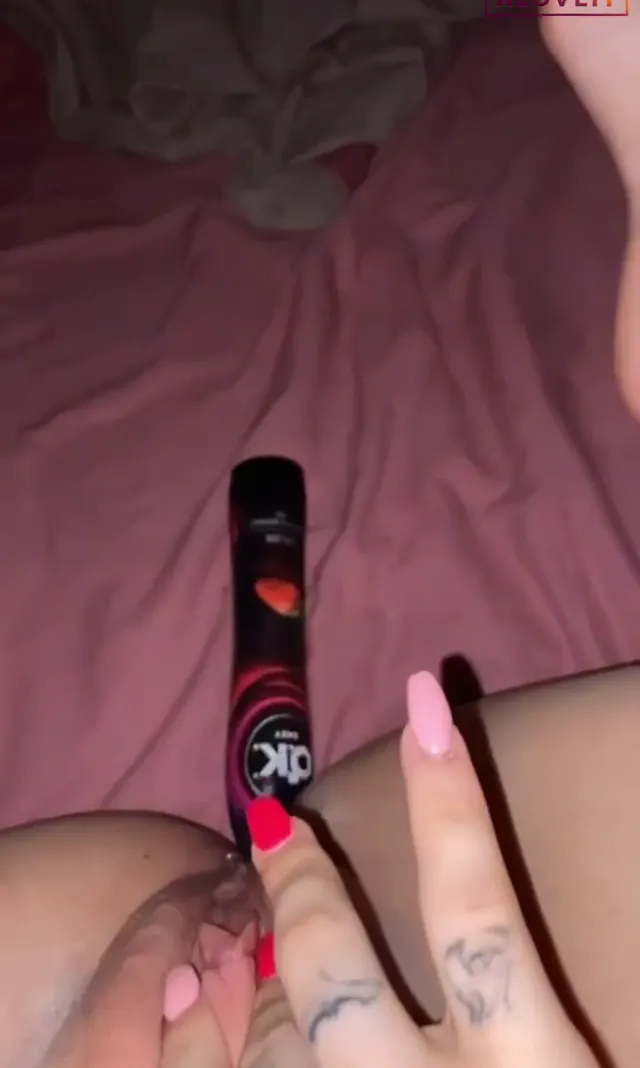 Hello Gamze — Hello Gamze ifşa Amcık parmaklama videolarını seyret · sahne 1