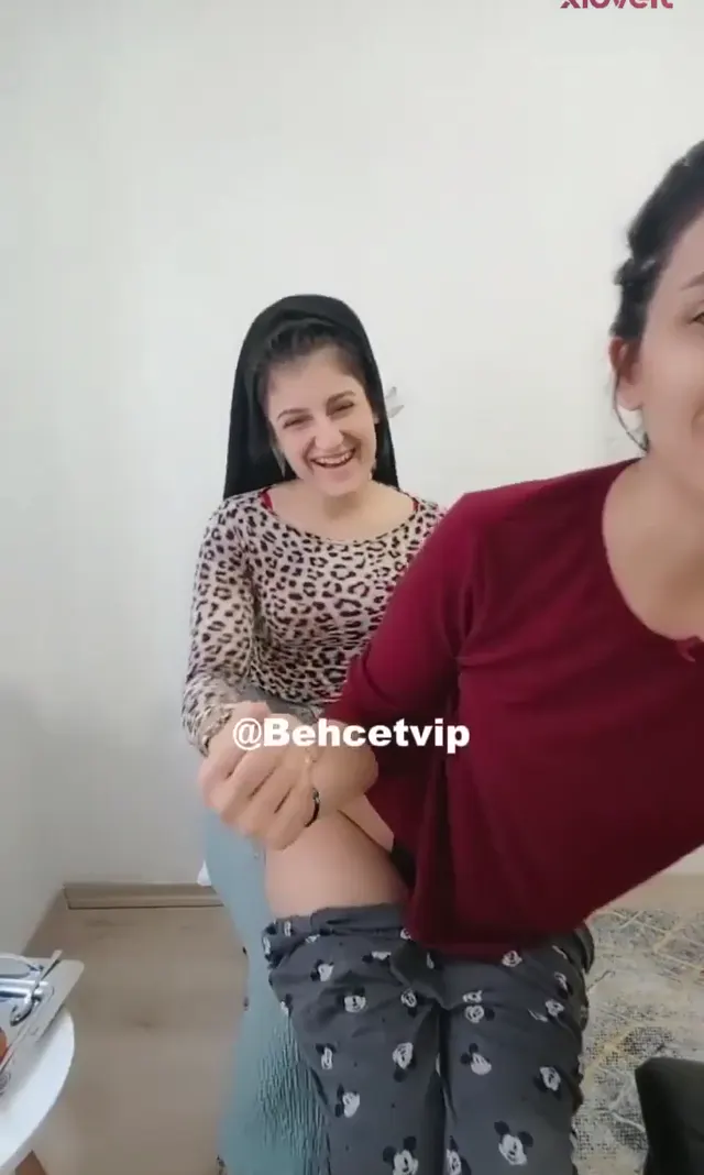 Hülya ifşa Ateşli Kürt kızları canlı yayında — Canlı Yayınlar · sahne 3