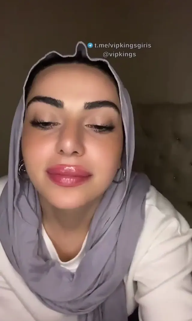 İkizler Kadını Türbanlı kızın Bigo yayını — Canlı Yayınlar · sahne 1