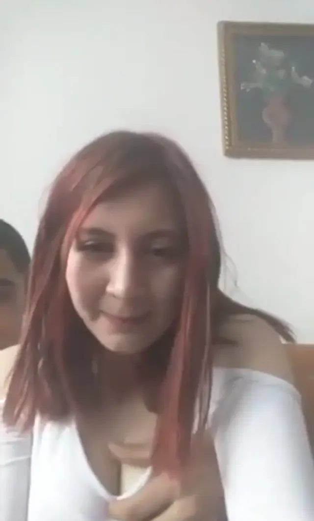 Kardeşine memelerini elletiyor Türk — Türk ifşa · sahne 2