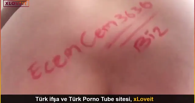 Karslı Ecem Otelde müşterisine veriyor — Amatör Porno · sahne 3