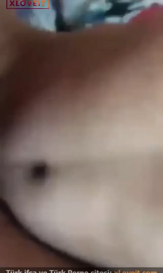 Kekoya amını yalatıp siktiren Milf — Amatör Porno · sahne 3