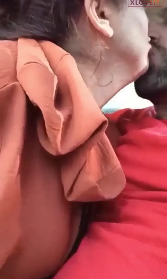 Kızıl Porno Abada hatunun ağzına verdi — Kızıl — Amatör Porno · sahne 1