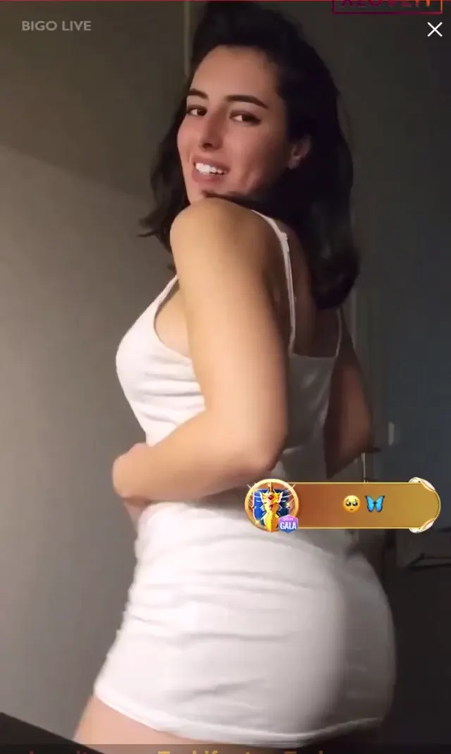 Laris ifşa Sağlam hatundan kalça show — Laris — Canlı Yayınlar · sahne 3
