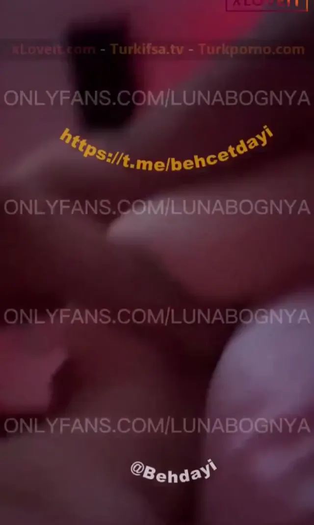 Luna Bognya Sex Çığlıklar içinde sikildi — Luna Bognya — Amatör Porno · sahne 2