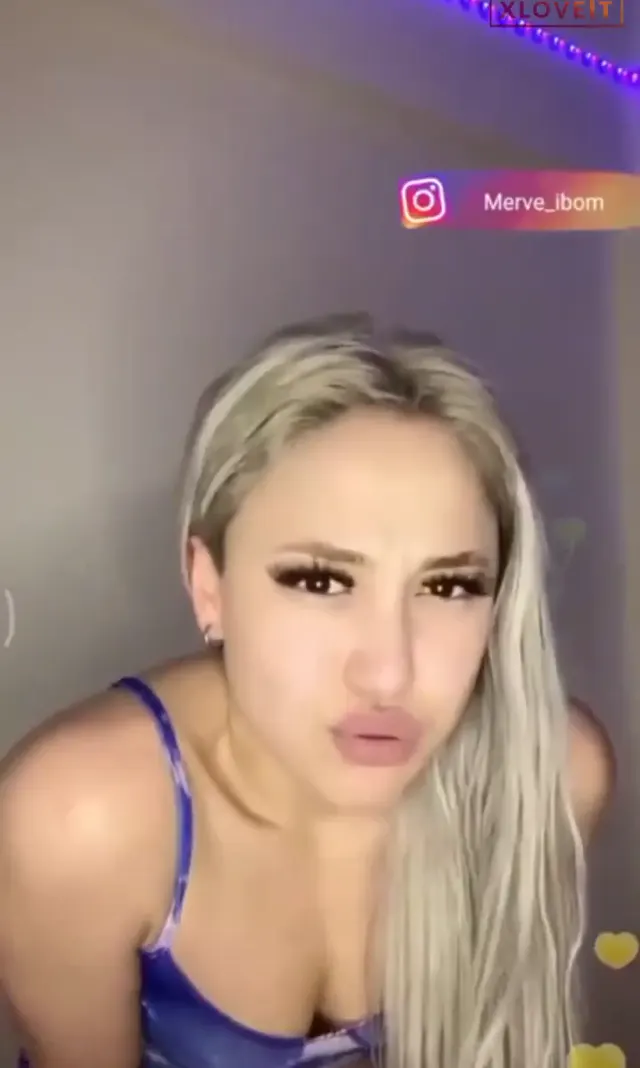 Merve ibom ifşa Abonelik videolarında göt show — Türk ifşa · sahne 3