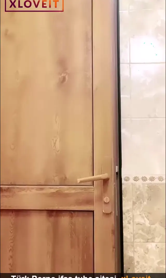Narin ifşa boşalınca abdest almaya gidiyor — Tango Narin — Türk ifşa · sahne 3