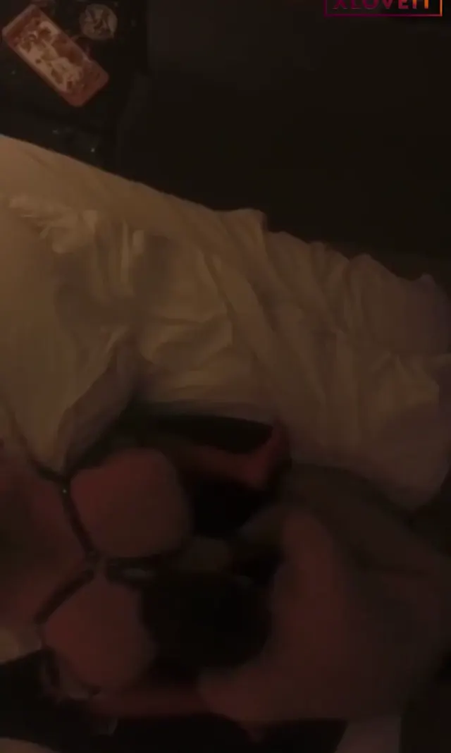 Otel odasında 69 ile göt yalama — Türk Porno · sahne 2