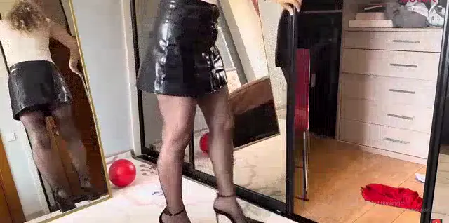 Özlem Aksu ifşa Youtube Katıl Part 24 videosu — Özlem Aksu — Bedava Porno · sahne 3