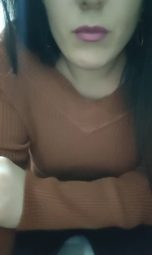 Prenses ifşa Kocaman meme uçlarını gösterdi — Prenses — Canlı Yayınlar · sahne 2