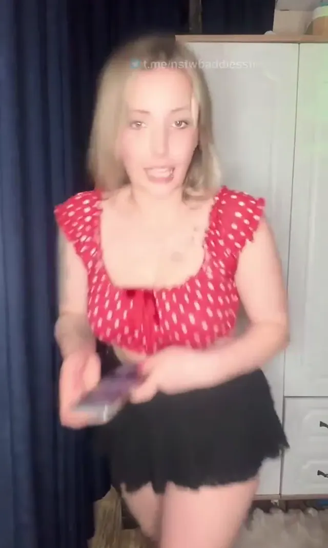 Sinem — Sinem ifşa Bigolive canlı yayın videosu · sahne 1