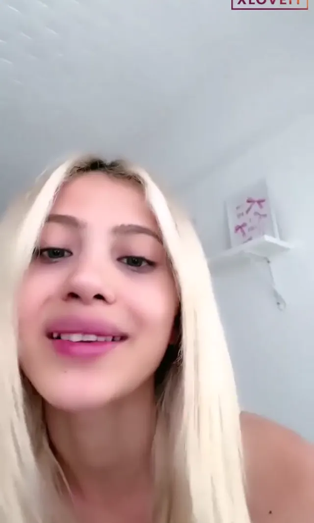 Tango Aleyna ifşa Çıtır kızdan yayın seyret — Tango Aleyna — Canlı Yayınlar · sahne 3