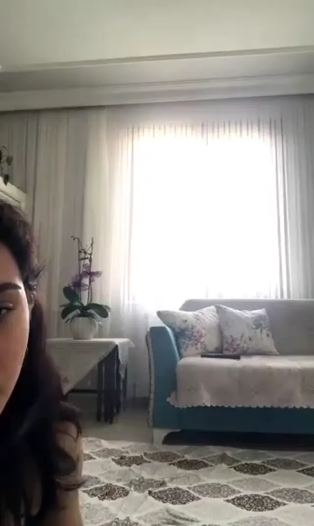 Tango Betül ifşa 2 kanka evde tek başına — Tango Betül — Canlı Yayınlar · sahne 3